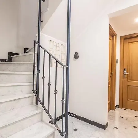 Saint-tropez - Centre-ville - Et Confortable Apartamento *